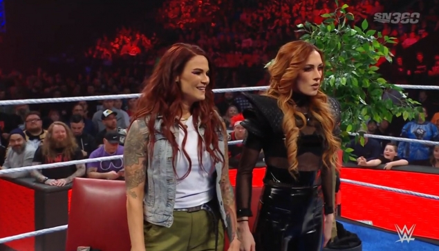 WWE RAW : Becky Lynch et Lita vont affronter les championnes par équipe