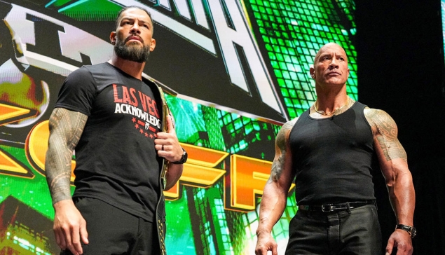 The Rock et Roman Reigns seront à SmackDown le 16 février