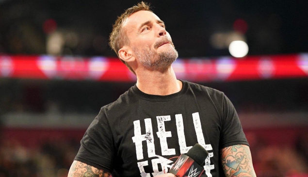 Combien de mois sera absent CM Punk ? Le catcheur répond !