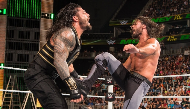 WWE Money in the Bank à voir : Seth Rollins bat Roman Reigns et devient champion de la WWE