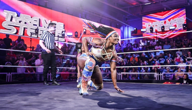 Tyra Mae Steele (Tamyra Mensah-Stock) perd son premier match à la WWE