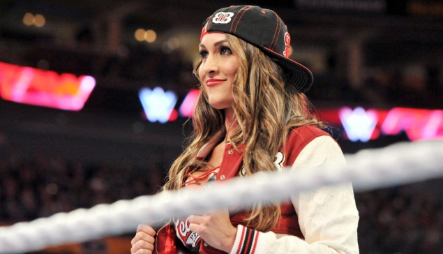 Nikki Bella est prête à remonter sur le ring pour affronter Britt Baker