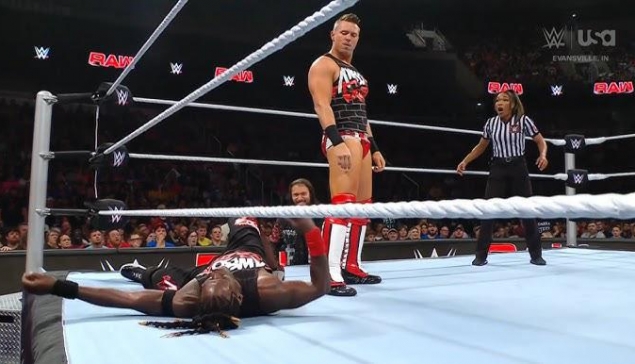 The Miz ne se considère pas comme le méchant dans l'histoire avec R-Truth