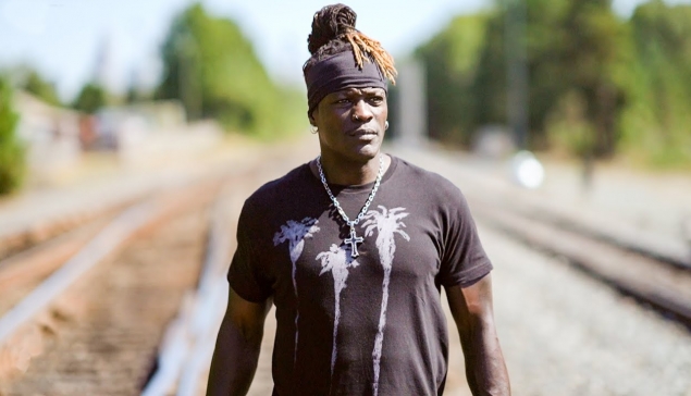 Regardez WWE 24 sur R-Truth gratuitement