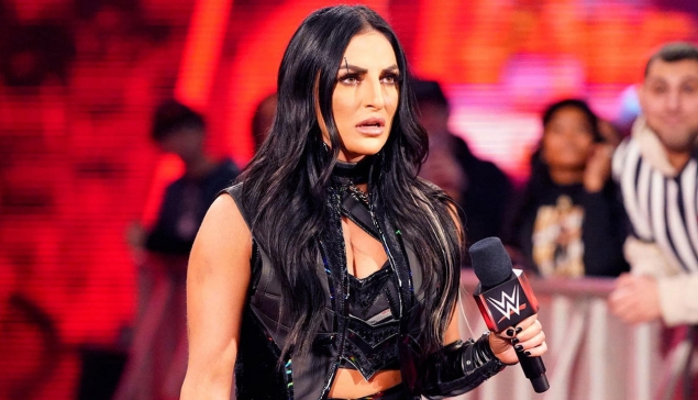 Sonya Deville s'apprêtait à signer un nouveau contrat WWE avant de partir