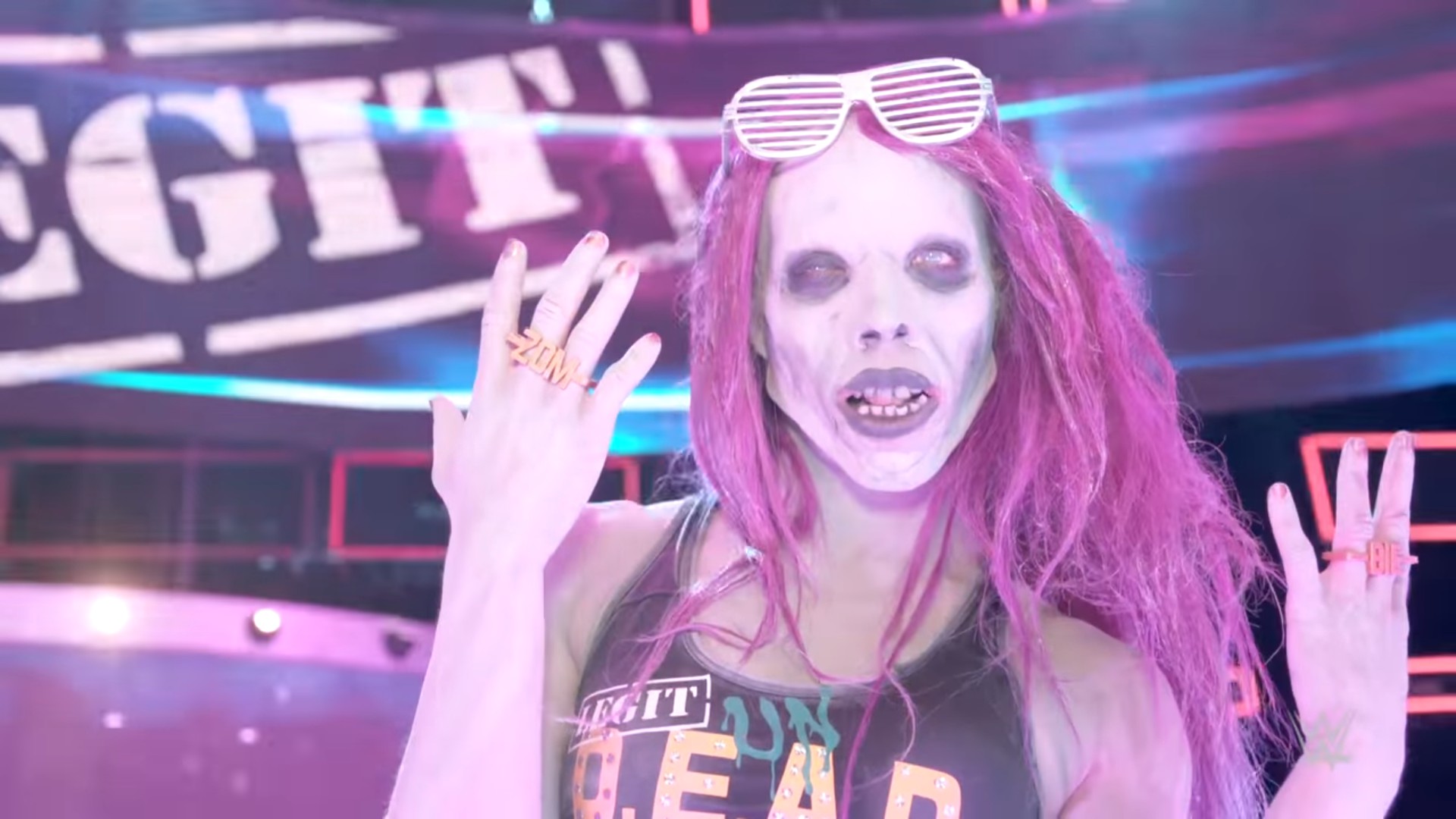 Sasha Banks zombie